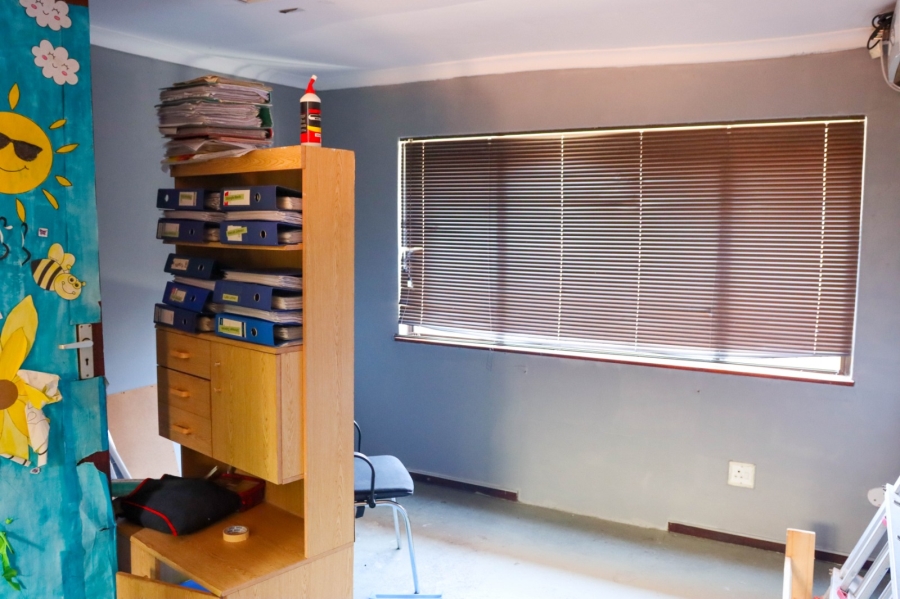  Bedroom Property for Sale in Parow Western Cape